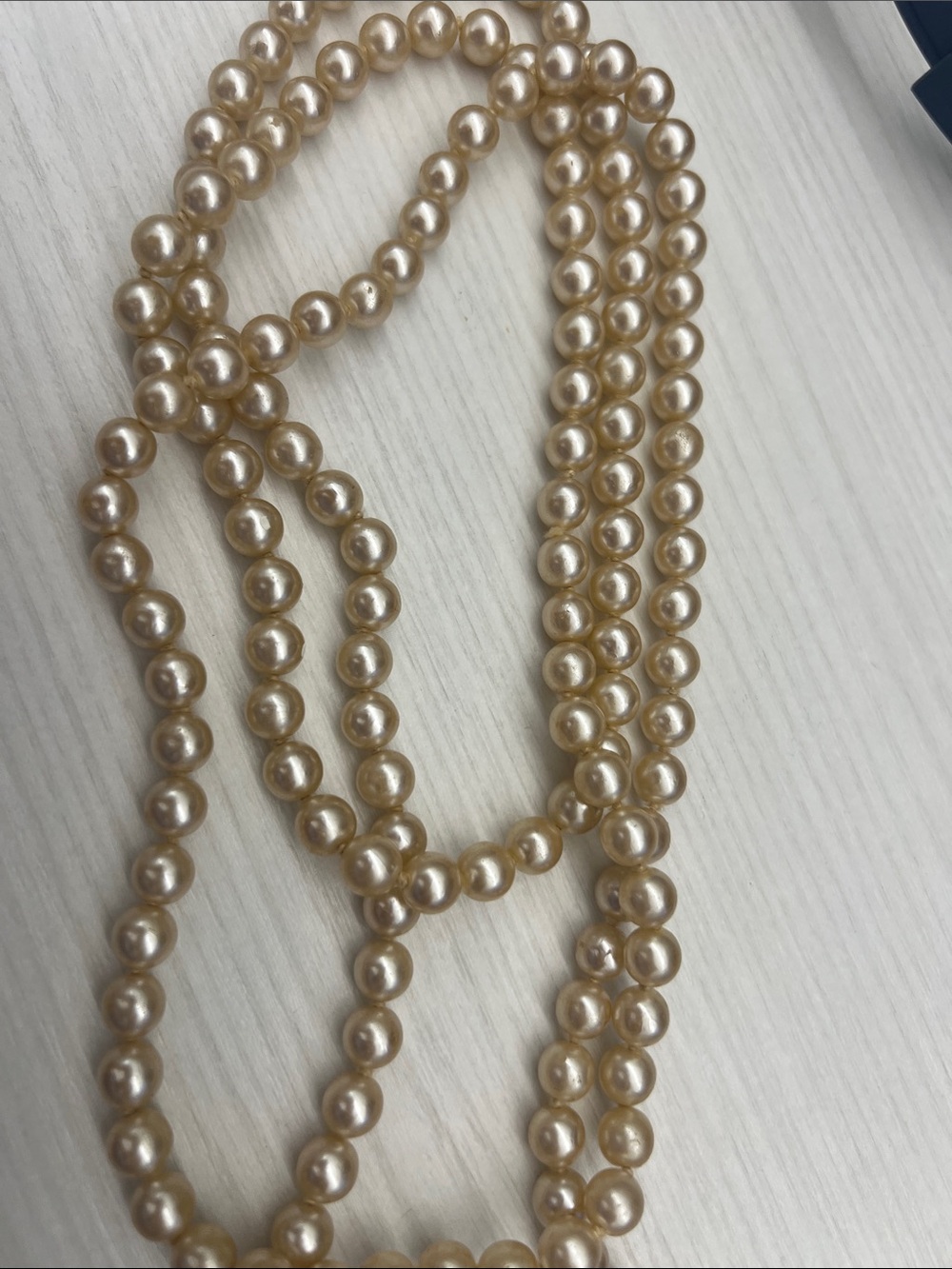 Classic Ivory Pearl Long Necklace - Elegant Women's Jewelry - Picture 4 of 9